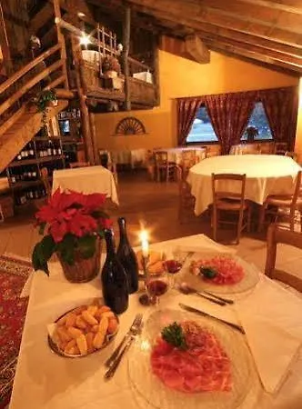 Hotel Charmant Petit