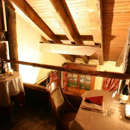 Charmant Petit Hotel Frachey